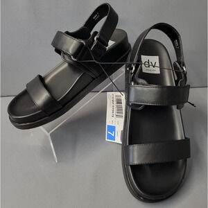 Dolce Vita Shoes Womens Size 7 Black Argyle Sandal Double Strap Platform Comfort